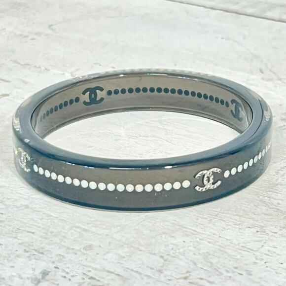 Chanel Embellished Rhinestone Logo Gray Lucite acrylic Bangle Bracelet - Picture 1 of 4